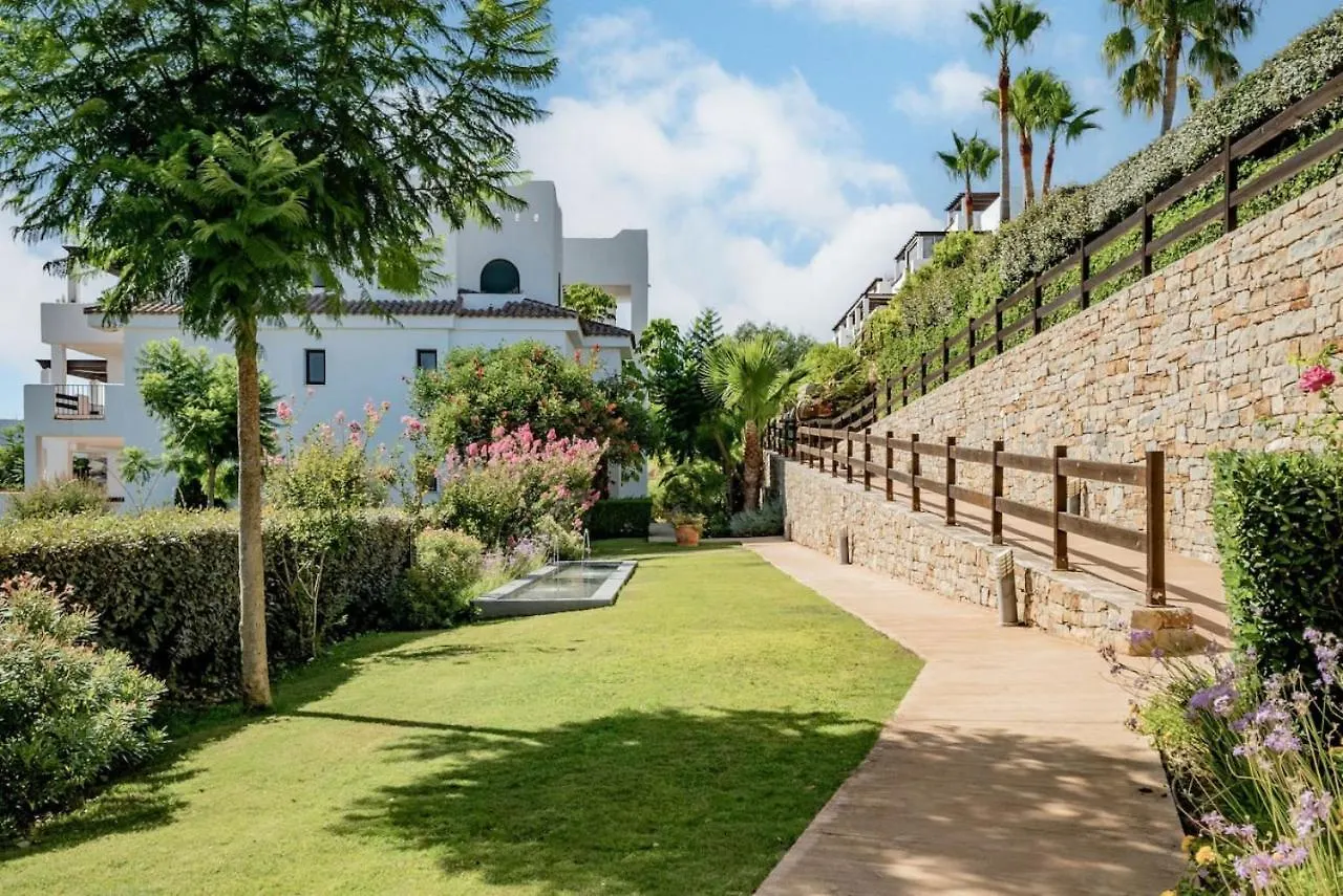 Apartment Casares Marbella Hiszpania